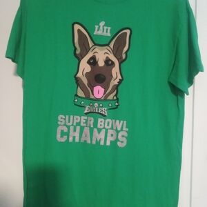 T shirts: buy 3, The 4th is free